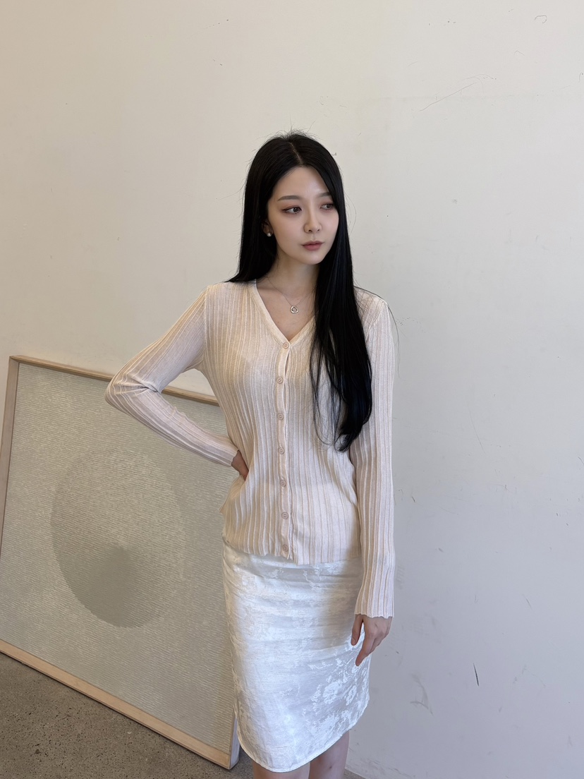 HERME韓國代購女裝新品熱賣時尚推薦休閑人氣真品開衫HERME開衫