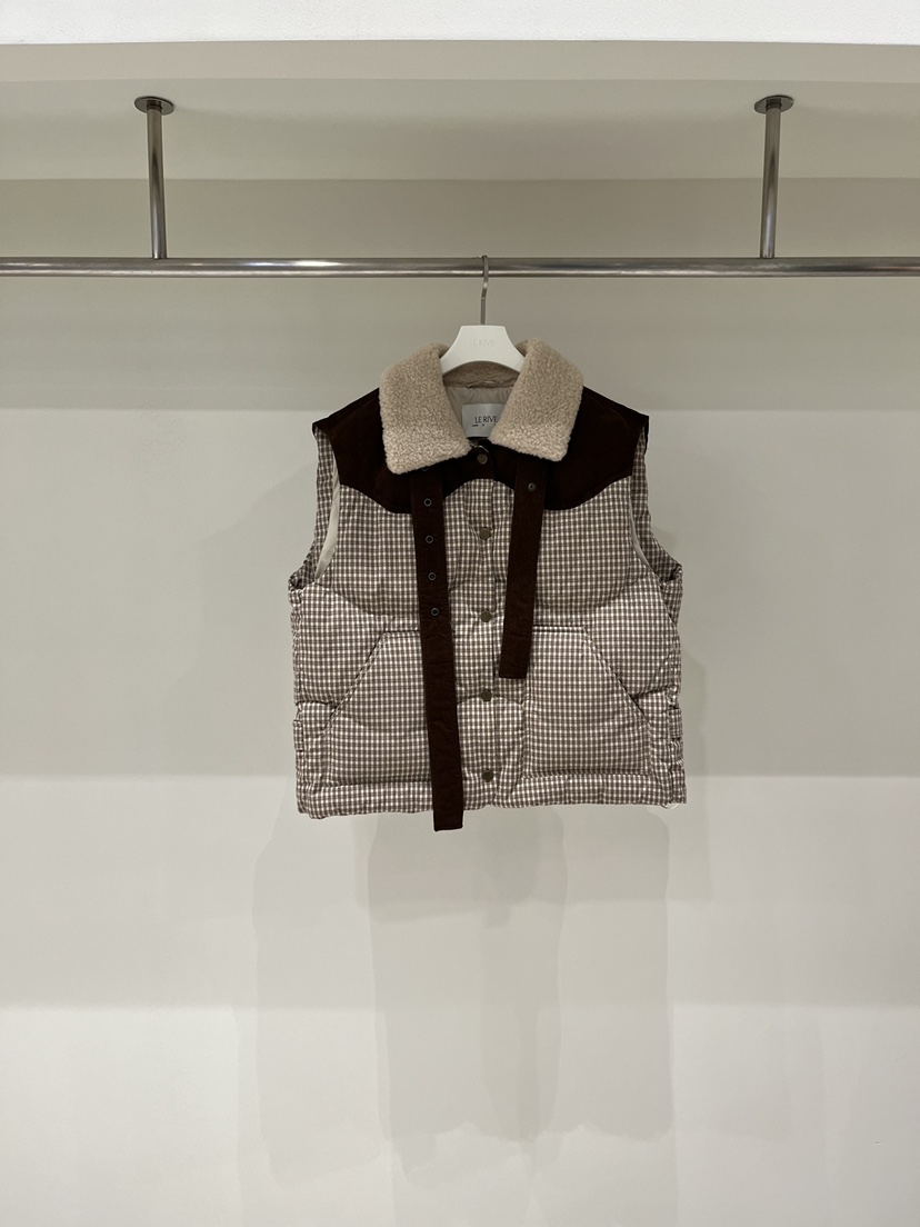 LE RIVE東大門實拍女裝新品熱賣時尚休閑推薦馬甲格子鴨LE RIVE馬甲圖色1