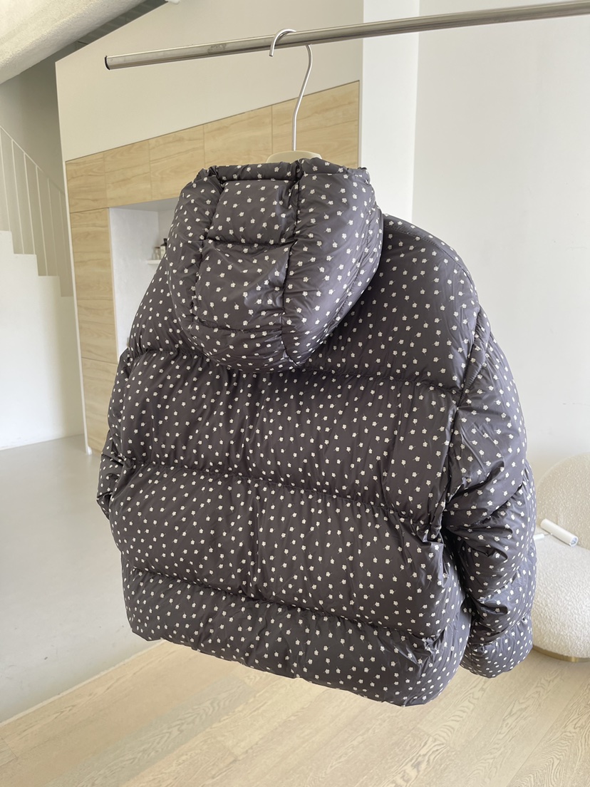 U_MI韓國直郵女士新品熱賣休閑推薦短款羽絨服小碎花絎縫U_mi短款羽絨服