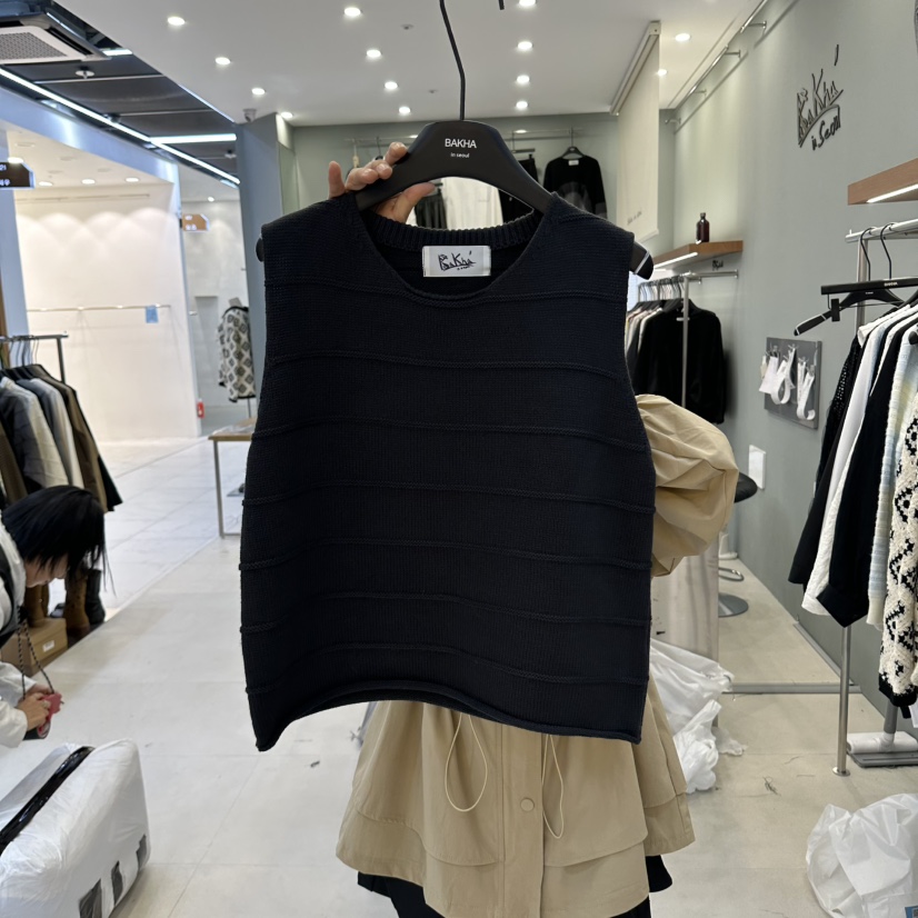BAKHA東大門直郵女裝新品真品時尚人氣推薦熱賣休閑吊帶背心CHARLES THE SECOND/CHEAP-CHIC吊帶/背心圖色2黑色