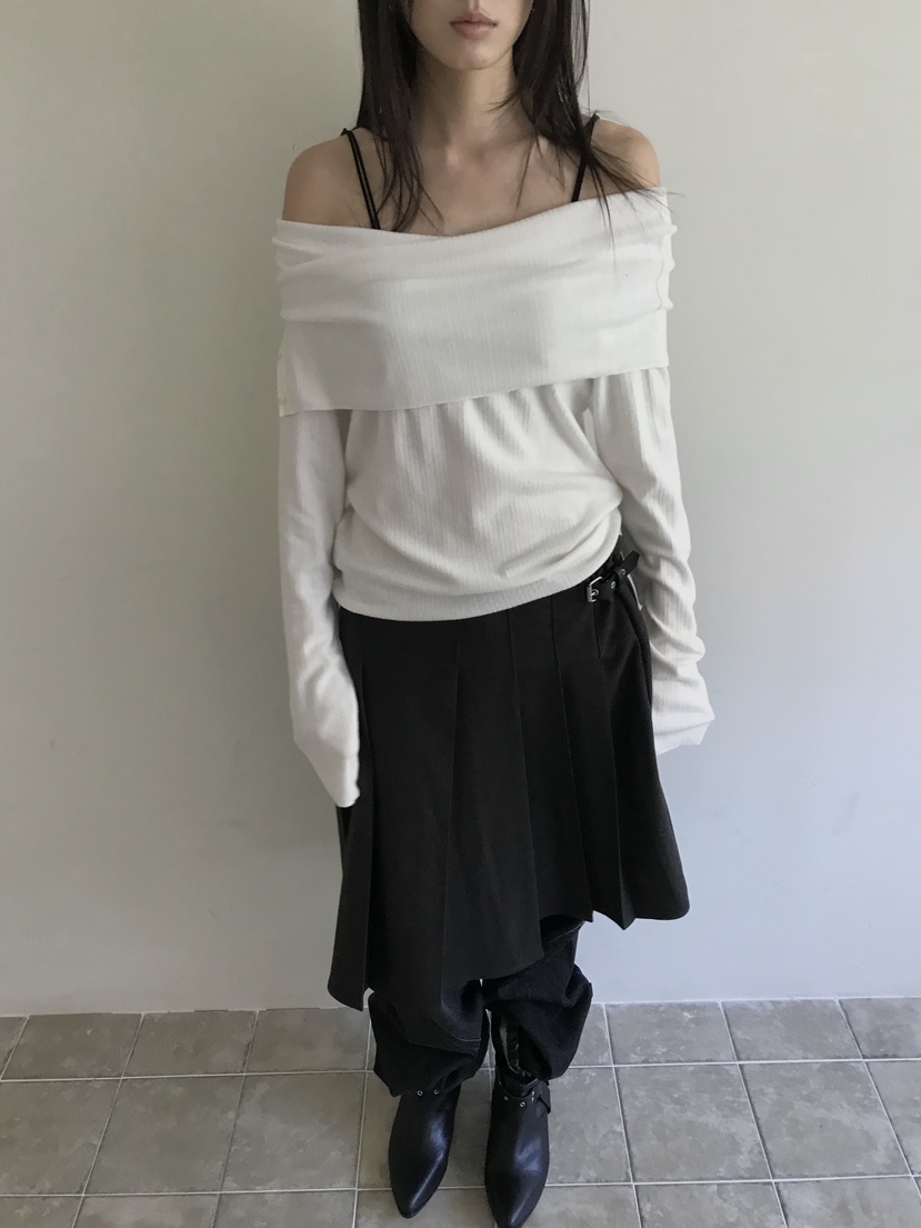 ENHANCE/HOPESMORE韓國代購女裝新品推薦長袖T恤露肩紐扣ENHANCE/HOPESMORE長袖T恤