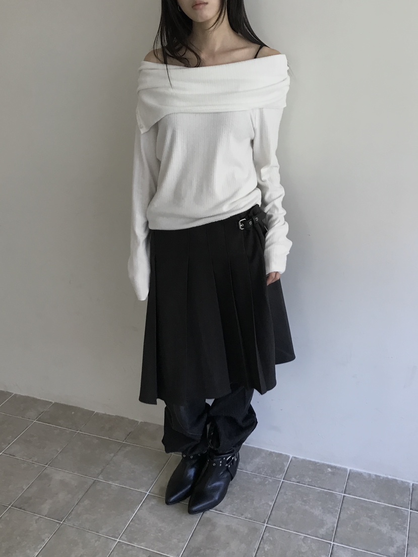 ENHANCE/HOPESMORE韓國代購女裝新品推薦長袖T恤露肩紐扣ENHANCE/HOPESMORE長袖T恤