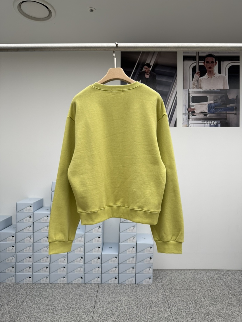MADE-P東大門實拍女裝新品時尚推薦熱賣人氣真品休閑衛衣MADE-P衛衣