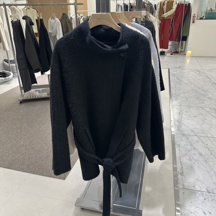 GAM JA東大門實拍女裝新品時尚真品人氣夾克含腰帶系帶高領GAM JA夾克圖色3黑色
