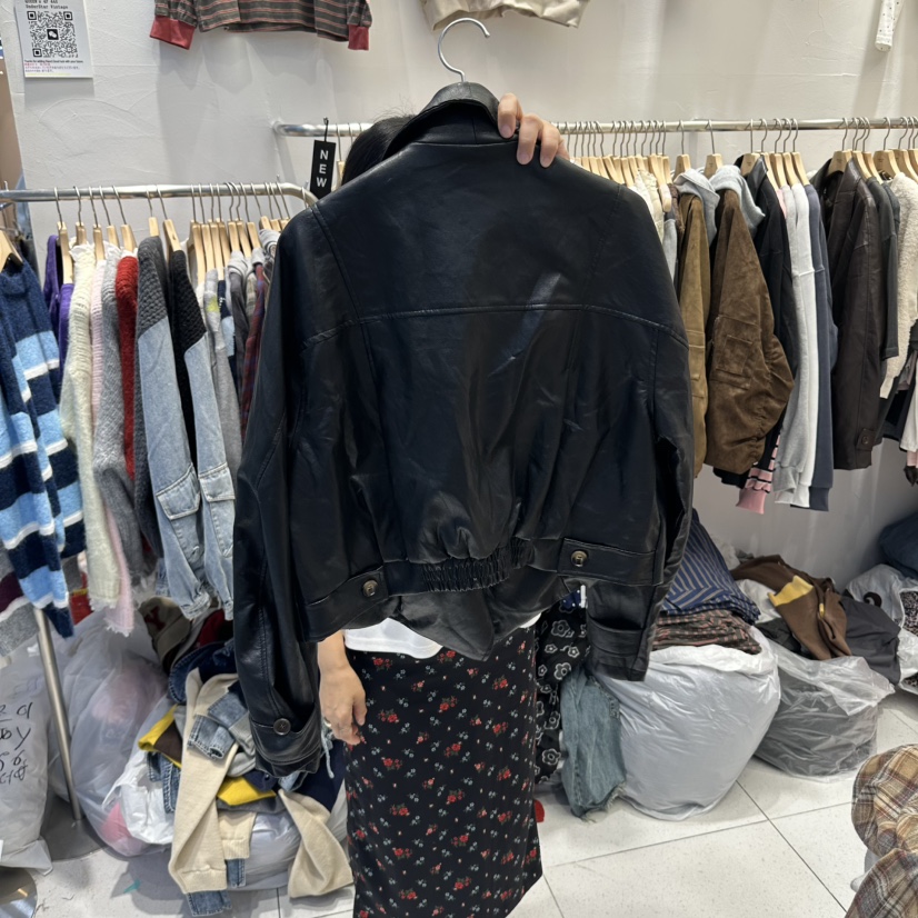 UNDERSTAR_VINTAGE東大門實拍女裝新款熱賣真品時尚夾克高領UNDERSTAR_VINTAGE夾克