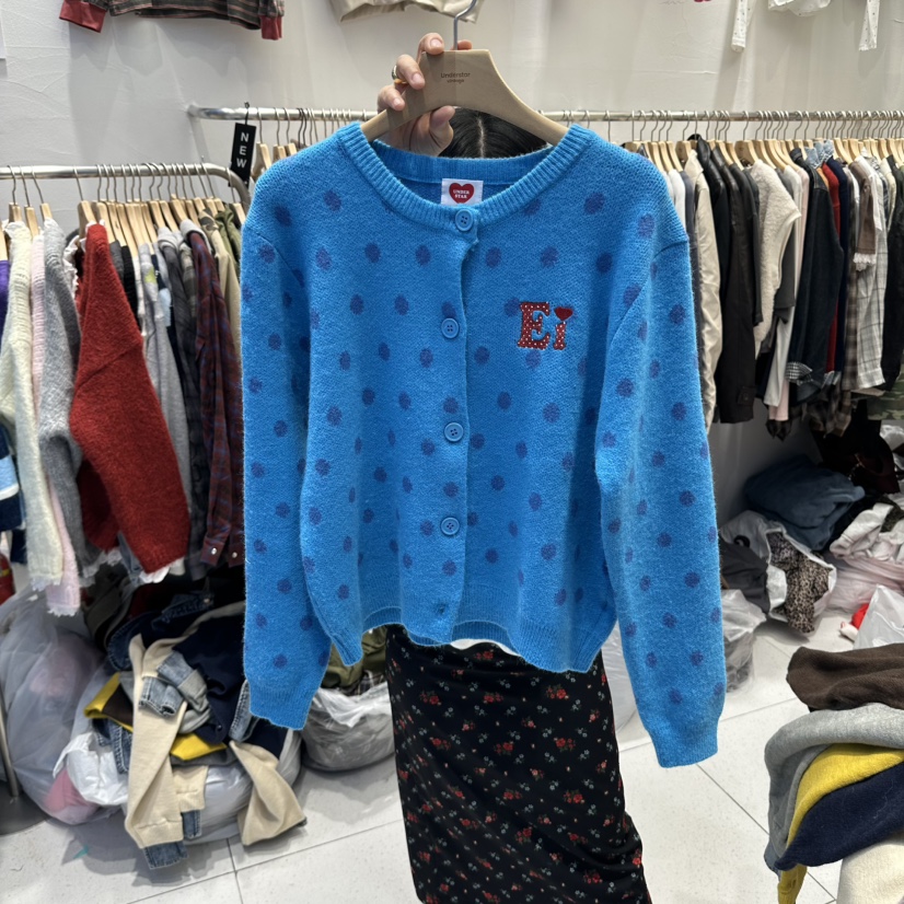 UNDERSTAR_VINTAGE韓國直郵女士新款推薦熱賣開衫圓點開衫UNDERSTAR_VINTAGE開衫圖色2
