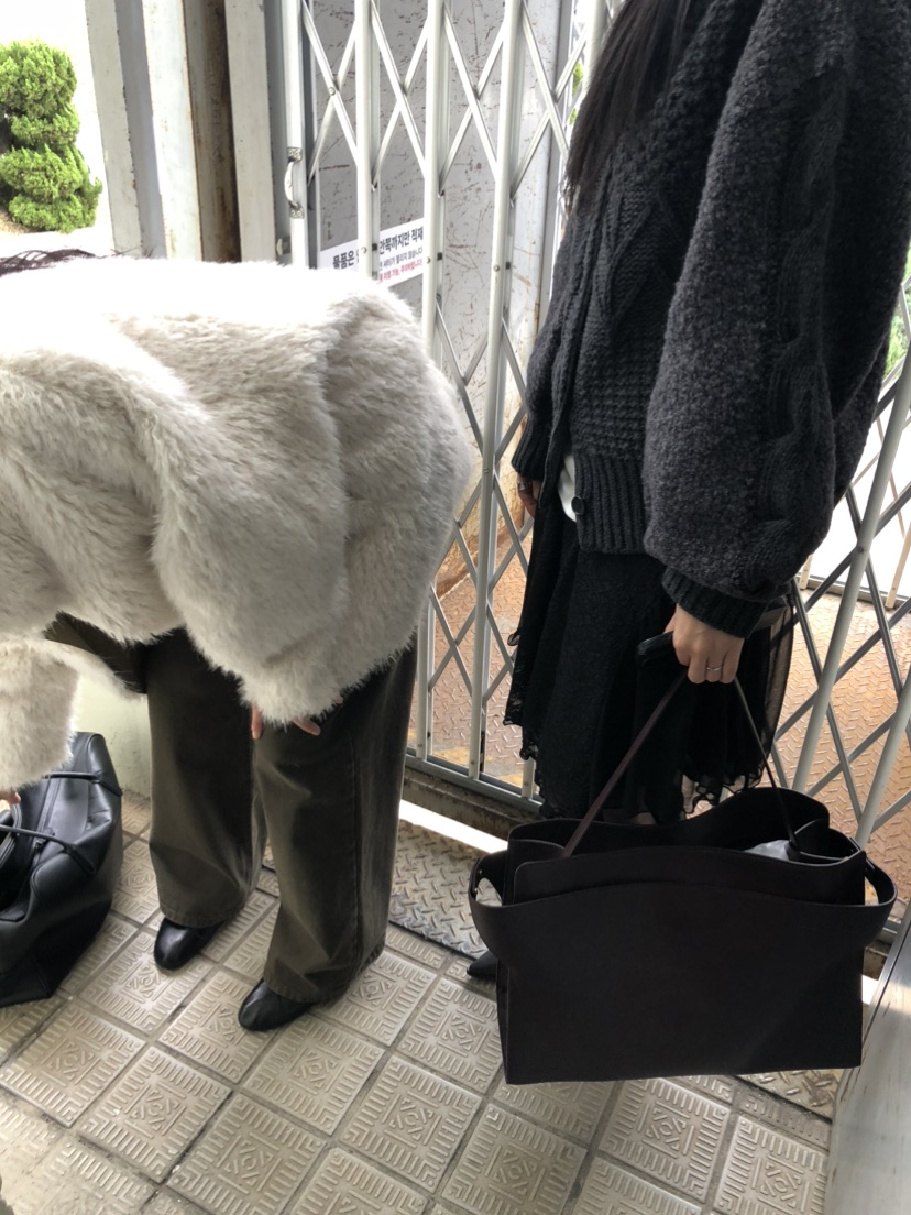 MOVENNE東大門直郵女裝新品真品時尚熱賣推薦休閑短款大衣MOVENNE短款大衣