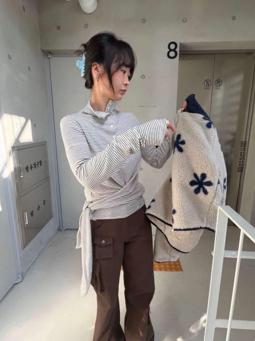 OLI EDIT東大門直郵女士新品時尚推薦職業真品人氣長袖T恤OLI EDIT長袖T恤