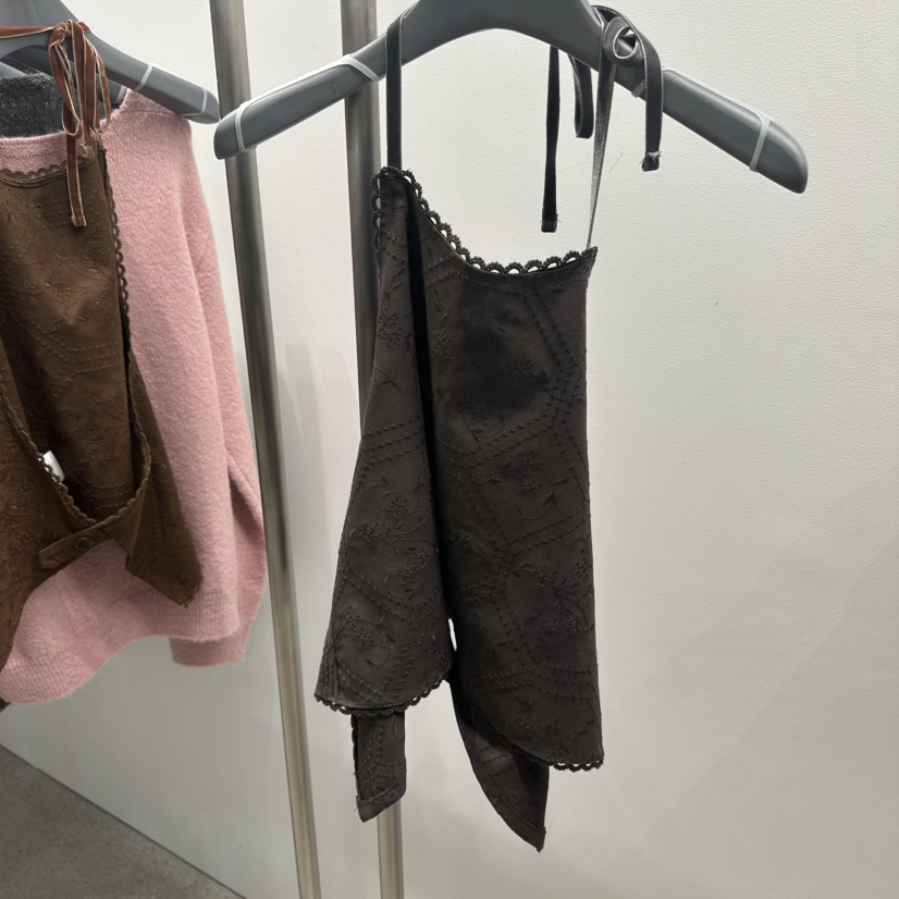 TARABY MOTION東大門實拍女士新品休閑人氣吊帶背心刺繡TARABY MOTION吊帶/背心圖色2