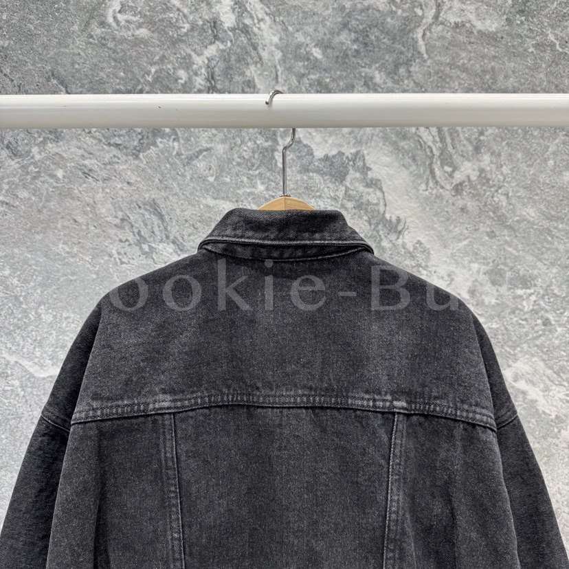 ROOKIE BUD東大門直郵女裝新品熱賣真品人氣推薦夾克磨毛ROOKIE BUD-L夾克