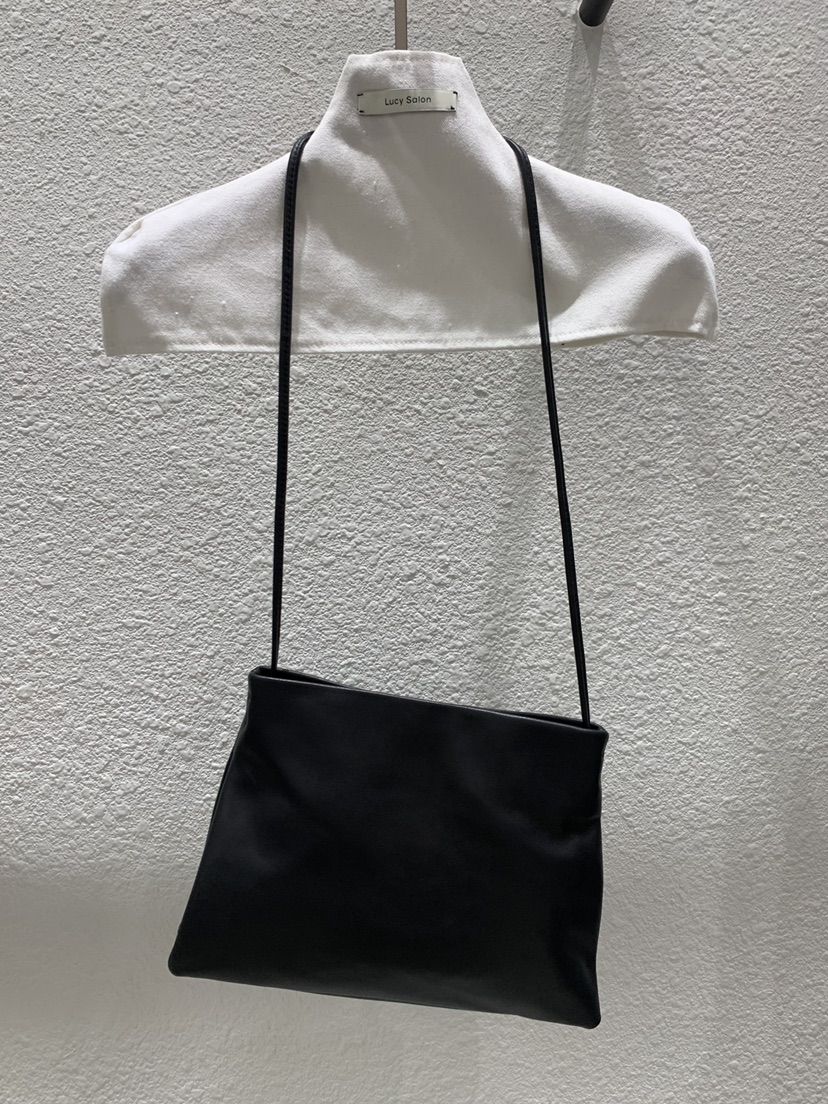 LUCY SALON韓國代購女士新款真品時尚推薦熱賣單肩斜跨包LUCY SALON單肩/斜跨包圖色2黑色