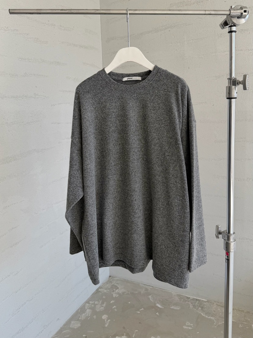 URBANE cloth韓國直郵女士新款推薦人氣時尚長袖T恤加絨URBANE cloth長袖T恤圖色1