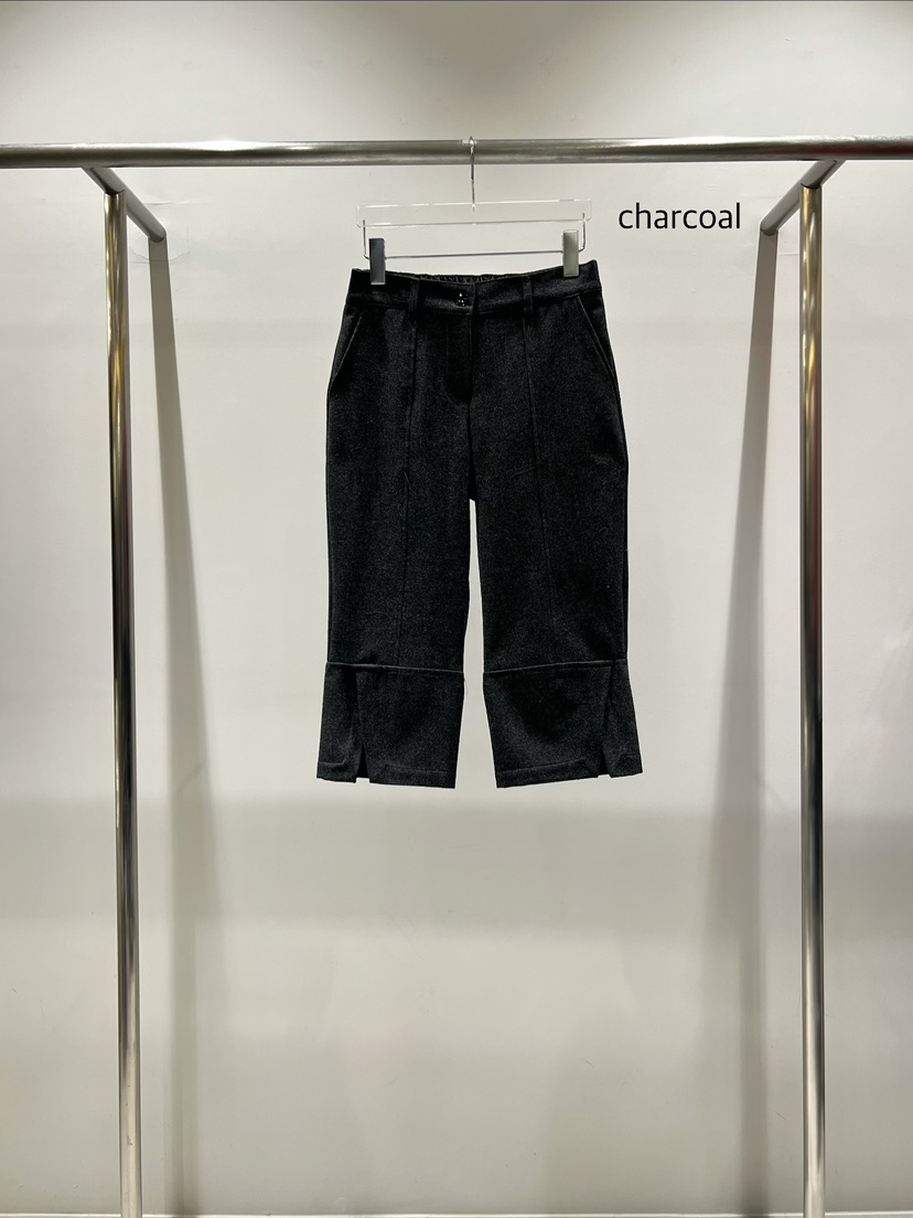 CESTLAVIE韓國代購女士新款休閑時尚熱賣真品短褲七分褲開衩CESTLAVIE短褲圖色1