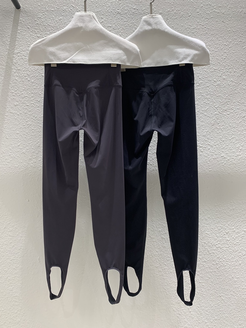 LUCY SALON東大門直郵女裝新款真品休閑打底褲鯊魚褲緊身褲LUCY SALON打底褲/鯊魚褲
