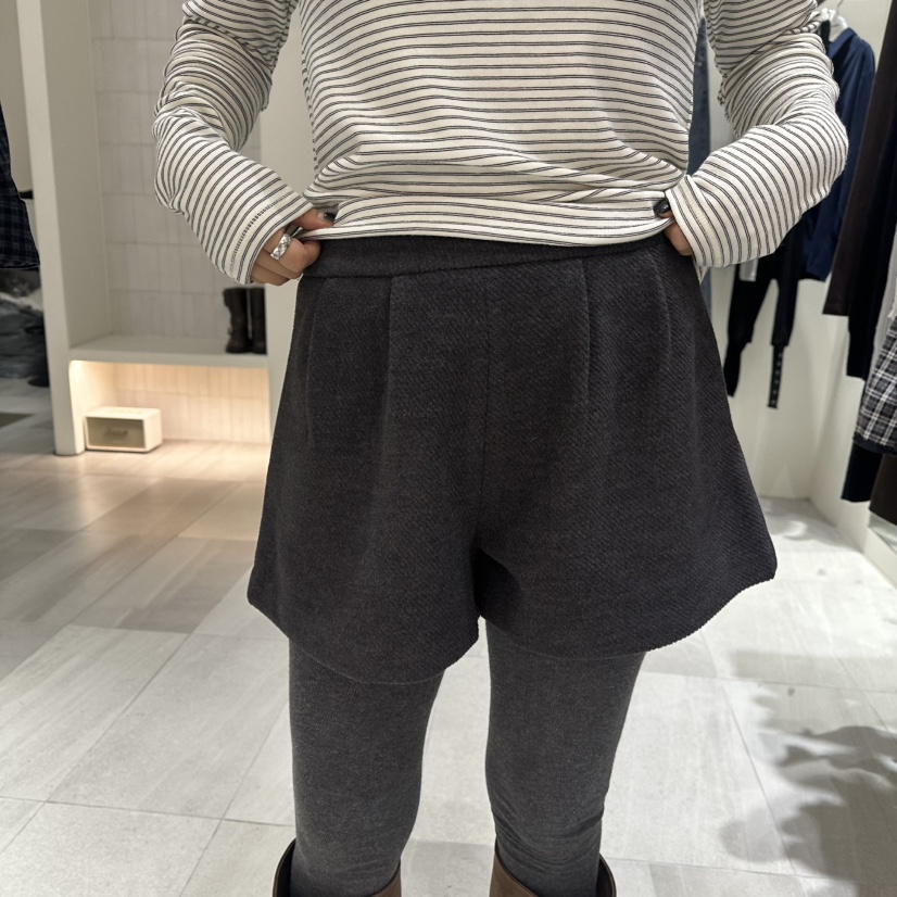 LOW MOMENT東大門代購女裝新品真品時尚休閑推薦熱賣短褲LOW MOMENT短褲圖色2