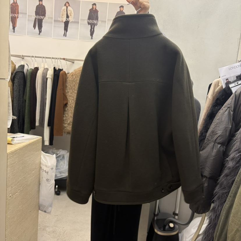 LONDON FLAT東大門直郵女士新品熱賣人氣真品短款大衣高領LONDON FLAT短款大衣