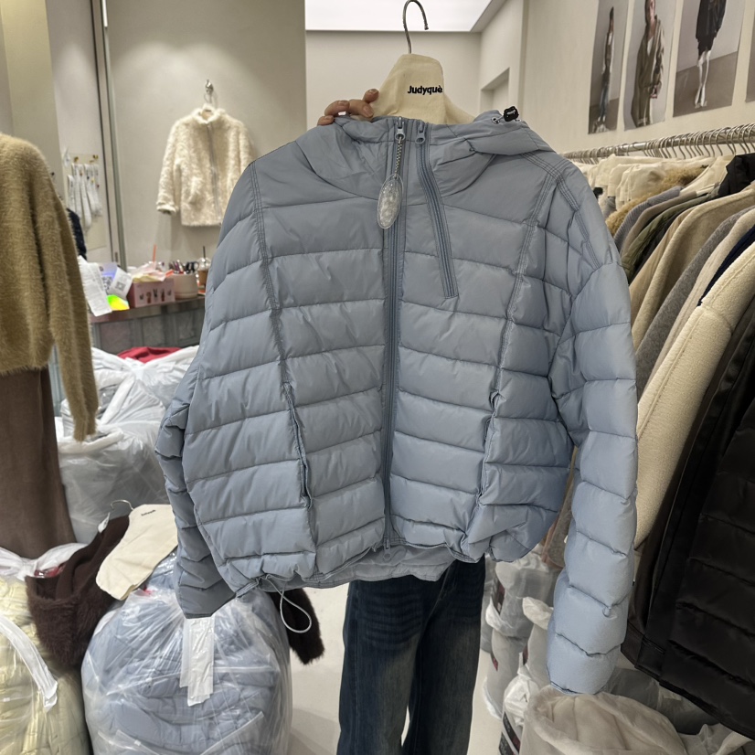 JUDYQUE東大門直郵女裝新款人氣時尚短款羽絨服羽絨服鴨絨JUDYQUE短款羽絨服圖色2