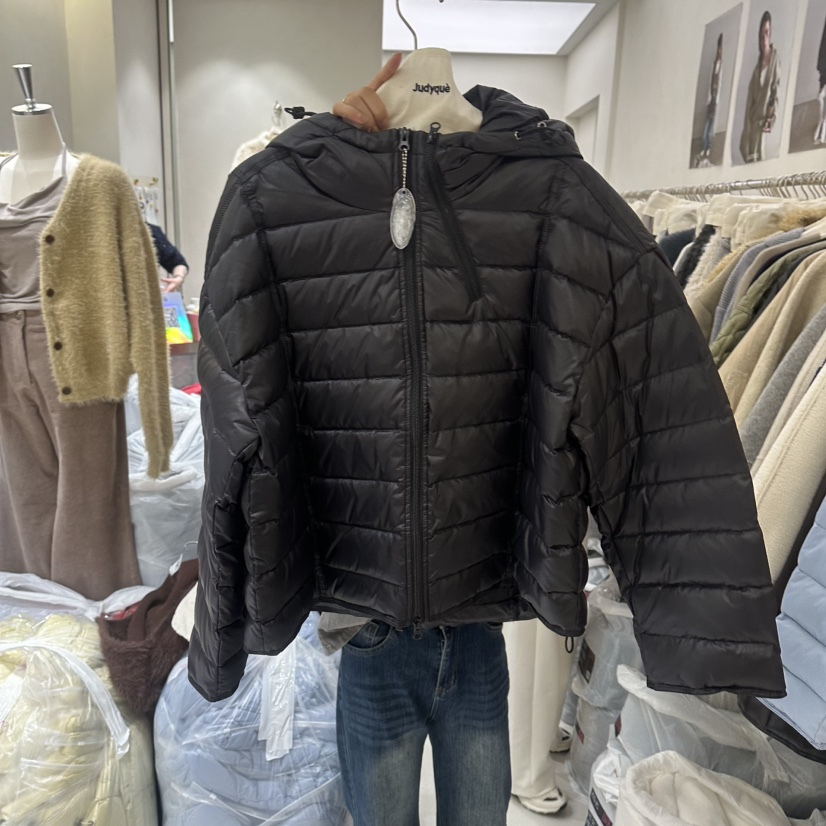 JUDYQUE東大門直郵女裝新款人氣時尚短款羽絨服羽絨服鴨絨JUDYQUE短款羽絨服圖色3
