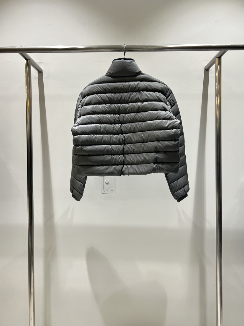 CESTLAVIE東大門實拍女裝新款時尚真品人氣熱賣短款羽絨服CESTLAVIE短款羽絨服