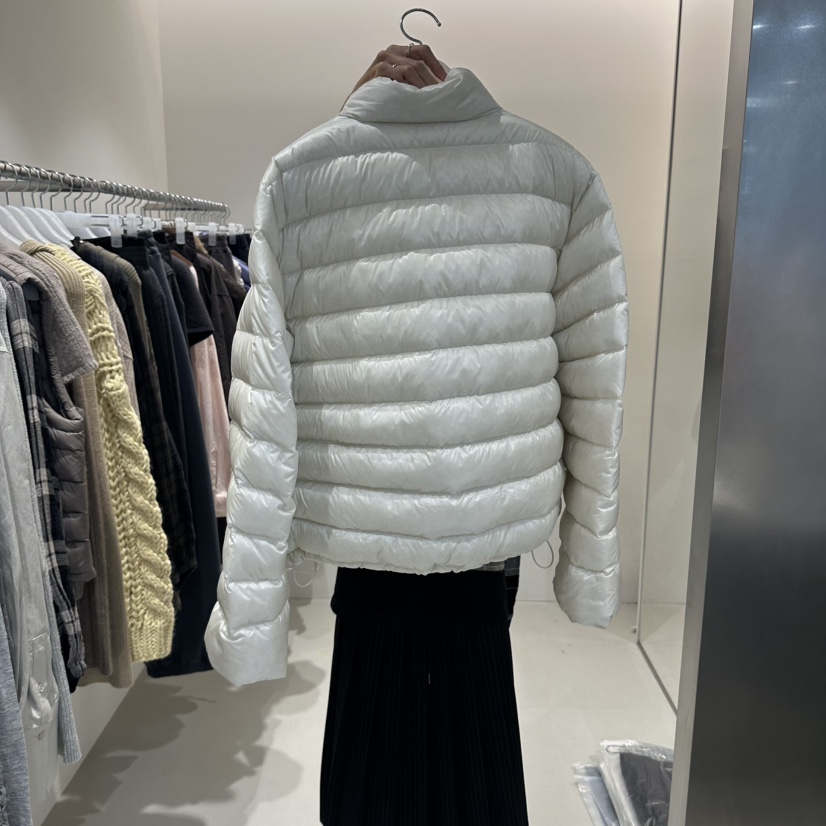 ALTER東大門直郵女士新品推薦人氣時尚休閑短款羽絨服羽絨服Alter短款羽絨服