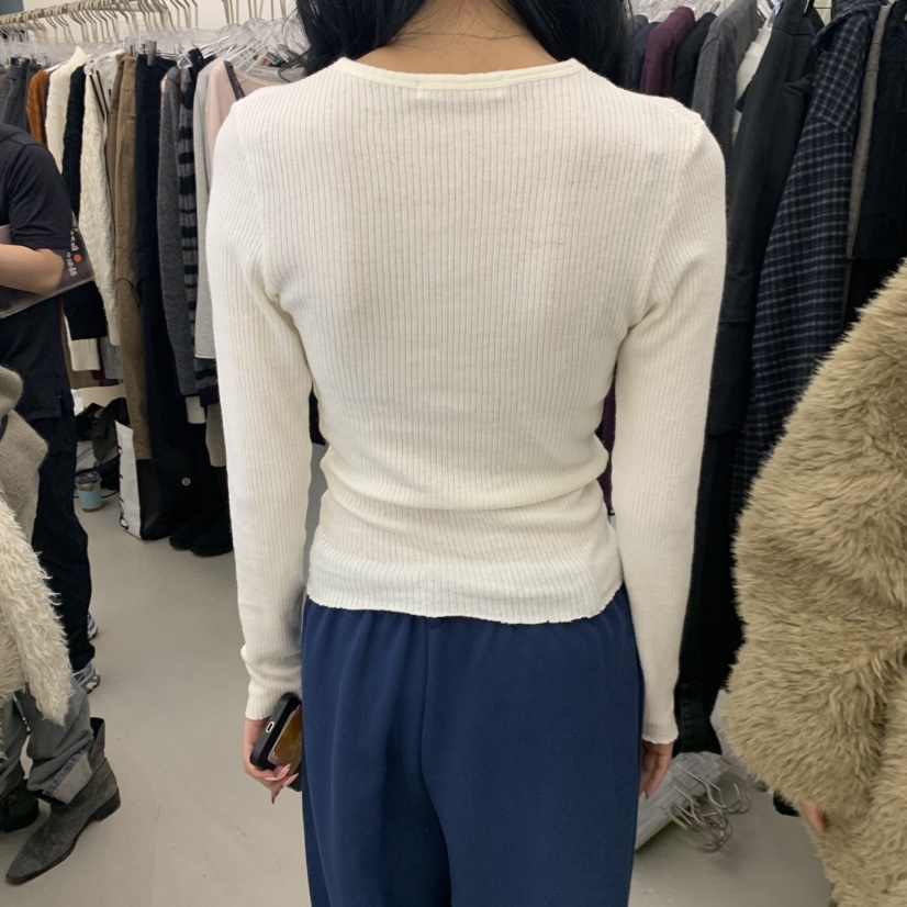 PADO韓國直郵女士新品時尚推薦熱賣真品人氣長袖T恤安哥拉PADO長袖T恤