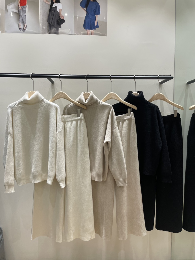 NEOUL東大門實拍女士新品真品休閑熱賣時尚人氣推薦套裝高領NEOUL/ahin雙領標簽套裝