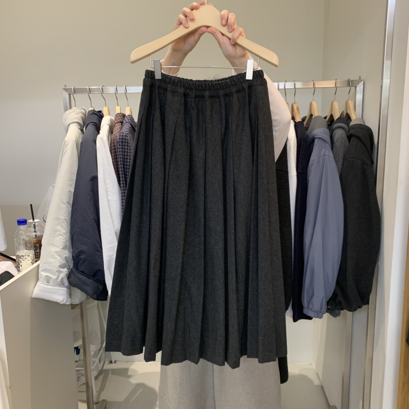 OUTRENE東大門實拍女裝新品真品休閑人氣熱賣半身裙中短裙OUTRENE半身裙/中短裙圖色2墨