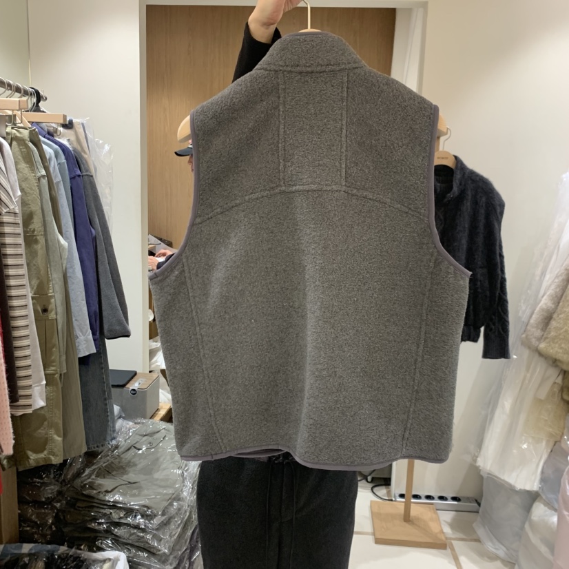 HOWFF東大門代購女裝新款真品時尚休閑人氣推薦熱賣馬甲抓絨HOWFF馬甲