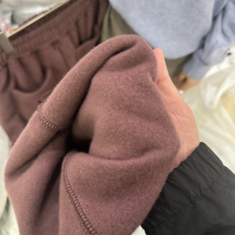 OURMOMENT韓國代購女裝新款休閑熱賣時尚推薦人氣休閑褲口袋OURMOMENT休閑褲