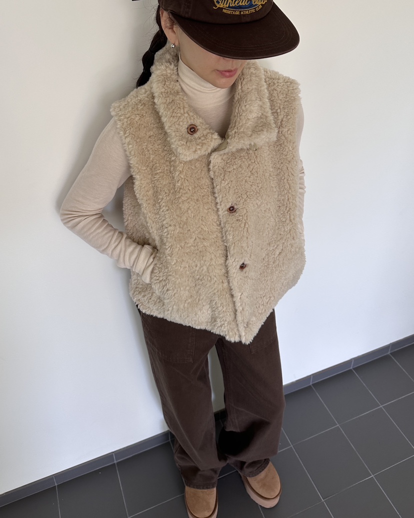 HOWDY/FACT THE NERD韓國直郵女裝新款人氣馬甲兩面穿雙面HOWDY/FACT THE NERD馬甲圖色2