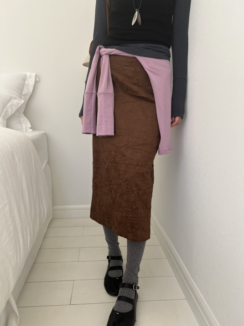 ME MO東大門直郵女裝新品真品時尚半身裙中短裙麂皮鏤空ME MO半身裙/中短裙圖色1
