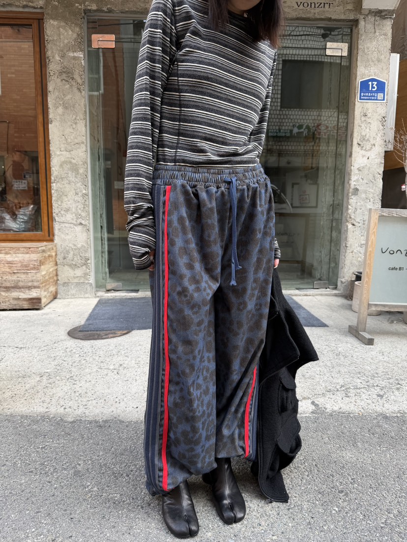 FRANC—L東大門實拍女士新品熱賣時尚推薦休閑長袖T恤條紋FRANC長袖T恤