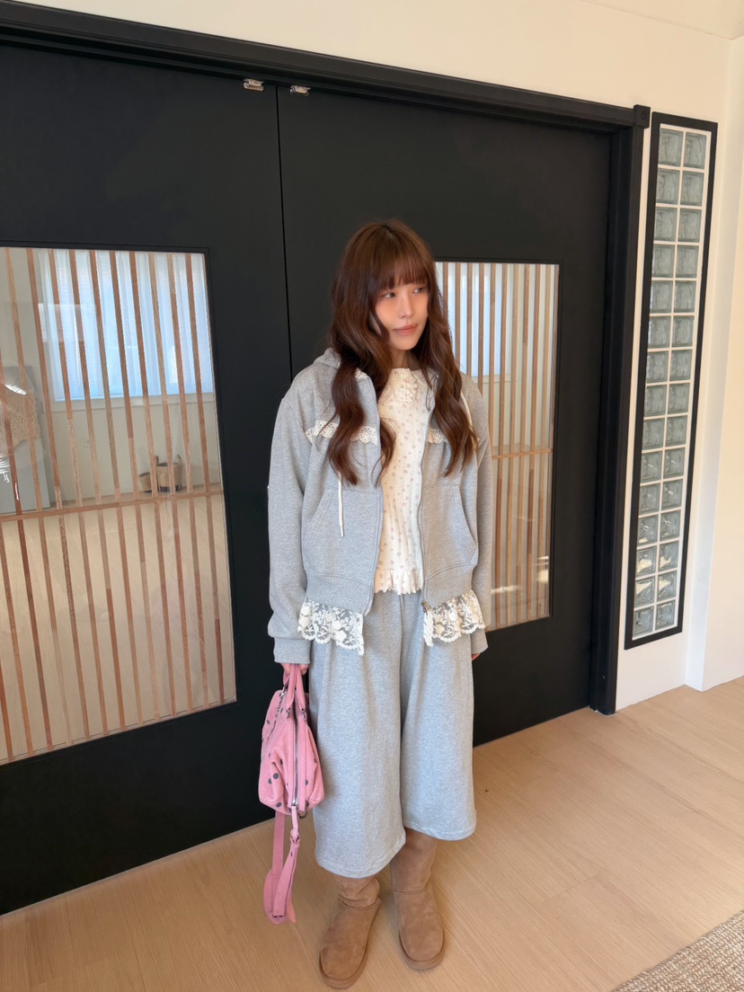BOUTIQUE-L韓國代購女士新款時尚休閑推薦人氣熱賣真品衛衣BOUTIQUE-L衛衣