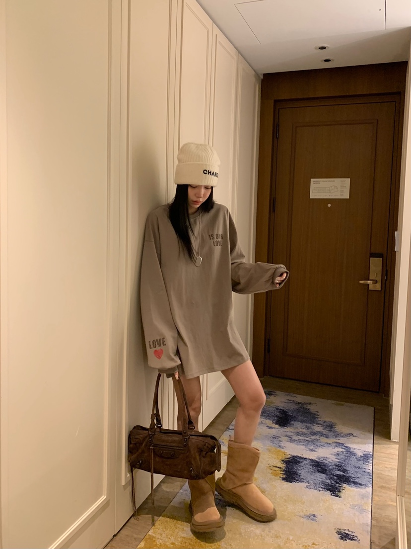 BADCALM東大門代購女裝新款真品時尚人氣推薦熱賣長袖T恤BADCALM長袖T恤