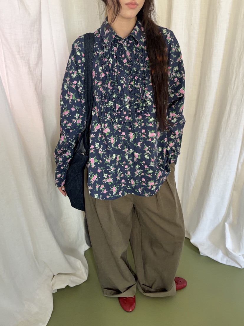 SUNDER MARKET東大門實拍女士新款休閑熱賣襯衫蕾絲衫絨SUNDER MARKET襯衫/蕾絲衫