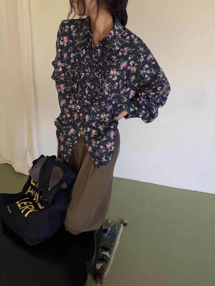 SUNDER MARKET東大門實拍女士新款休閑熱賣襯衫蕾絲衫絨SUNDER MARKET襯衫/蕾絲衫