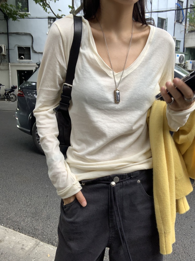 ROMANTICIZE韓國代購女裝新品熱賣推薦人氣時尚長袖T恤V領ROMANTICIZE長袖T恤