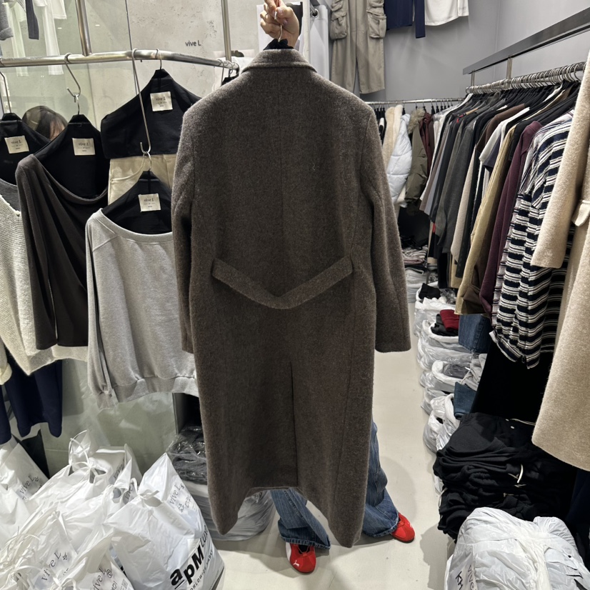 VIVEL韓國代購女裝新款人氣推薦真品時尚熱賣休閑中長款大衣VIVEL中長款大衣