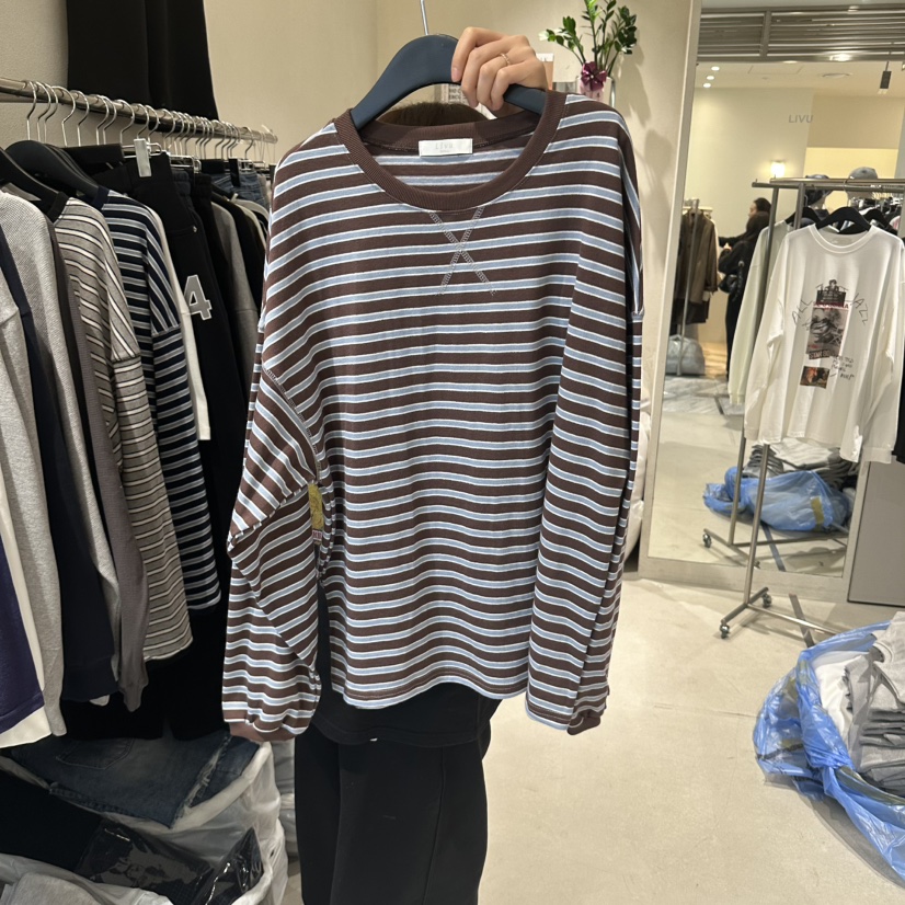 LIVU/MEMO CLASSIC東大門直郵女裝新品推薦人氣長袖T恤LIVU/MEMO CLASSIC長袖T恤圖色2