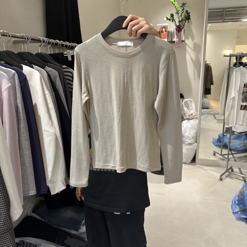 LIVU/MEMO CLASSIC韓國直郵女裝新款熱賣時尚真品長袖T恤LIVU/MEMO CLASSIC長袖T恤圖色2