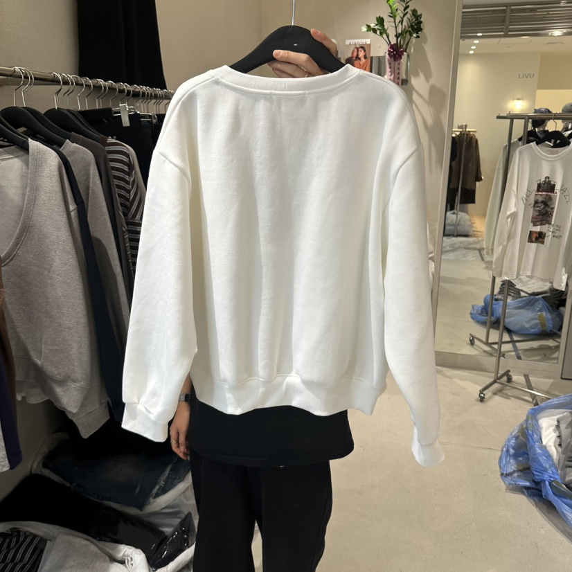 LIVU/MEMO CLASSIC東大門直郵女士新品推薦衛衣V領加絨LIVU/MEMO CLASSIC衛衣