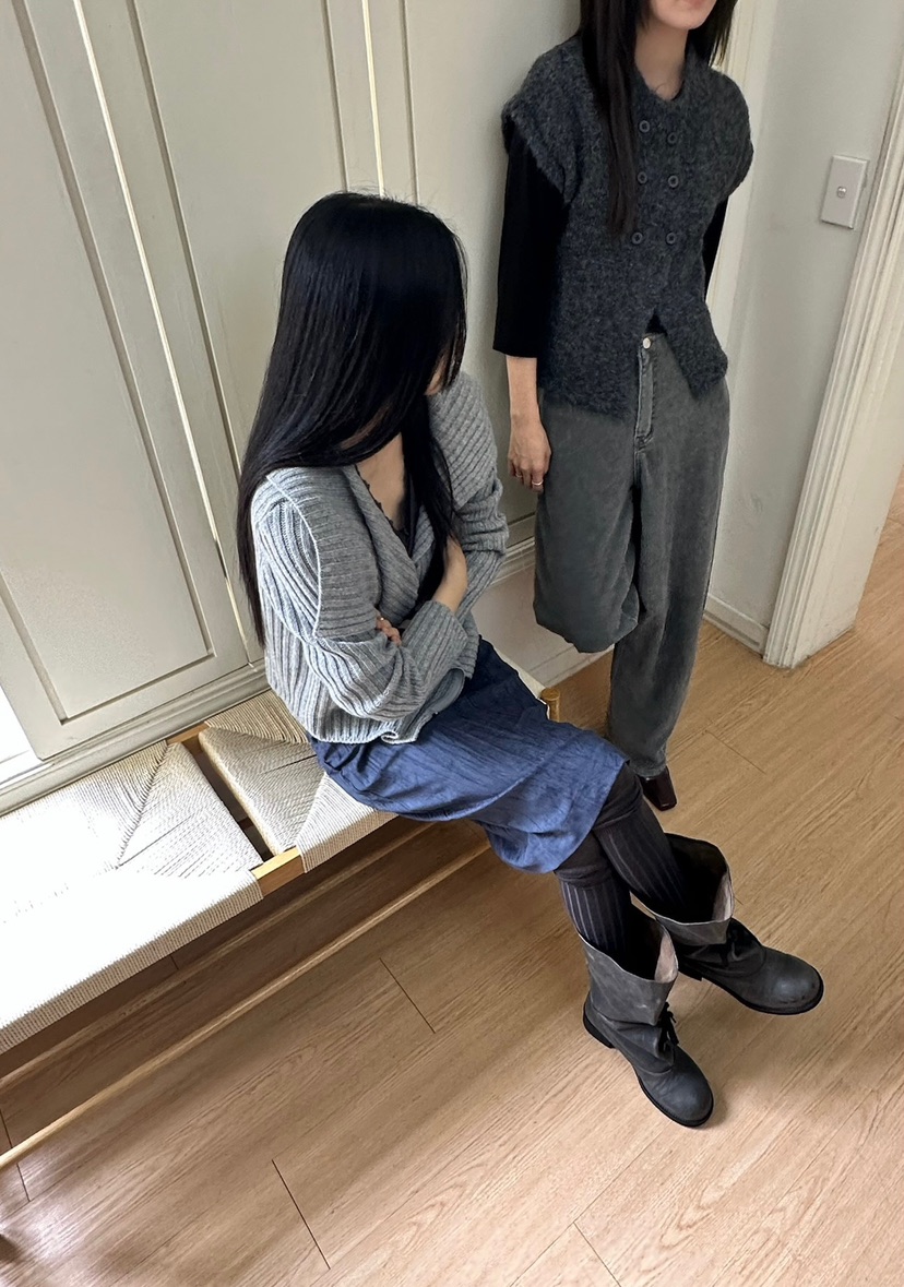 ROOOF韓國直郵女裝新款休閑時尚熱賣半身裙中短裙絨面革褶皺ROOOF半身裙/中短裙