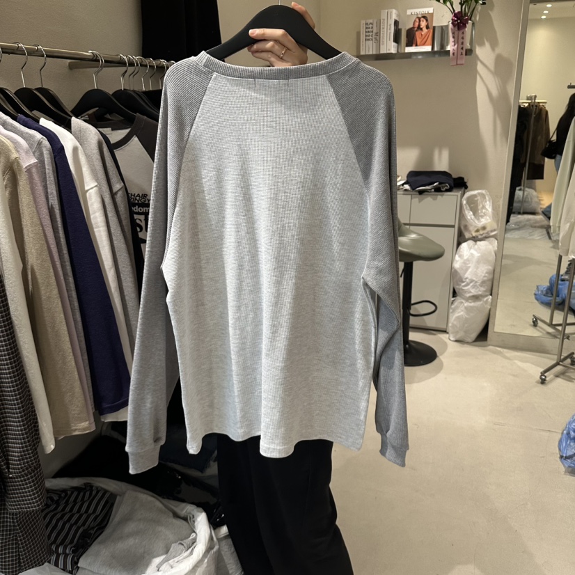 LIVU/MEMO CLASSIC韓國代購女裝新款真品時尚熱賣長袖T恤LIVU/MEMO CLASSIC長袖T恤