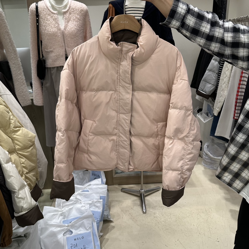 MELO韓國直郵女裝新款推薦休閑熱賣短款羽絨服羽絨服撞色MELO短款羽絨服圖色3