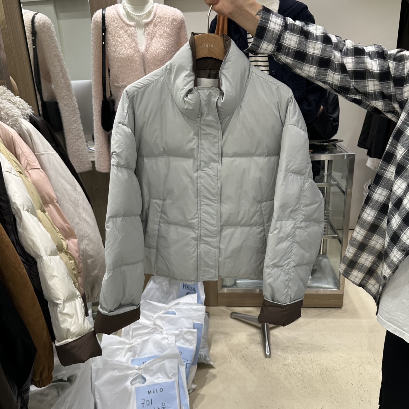 MELO韓國直郵女裝新款推薦休閑熱賣短款羽絨服羽絨服撞色MELO短款羽絨服圖色4