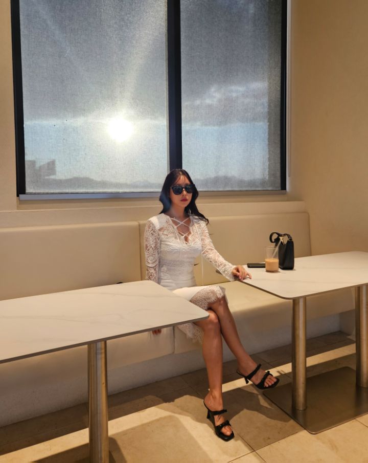 HIGH HEELS韓國直郵女裝新款推薦休閑人氣熱賣襯衫蕾絲衫HIGH HEELS襯衫/蕾絲衫