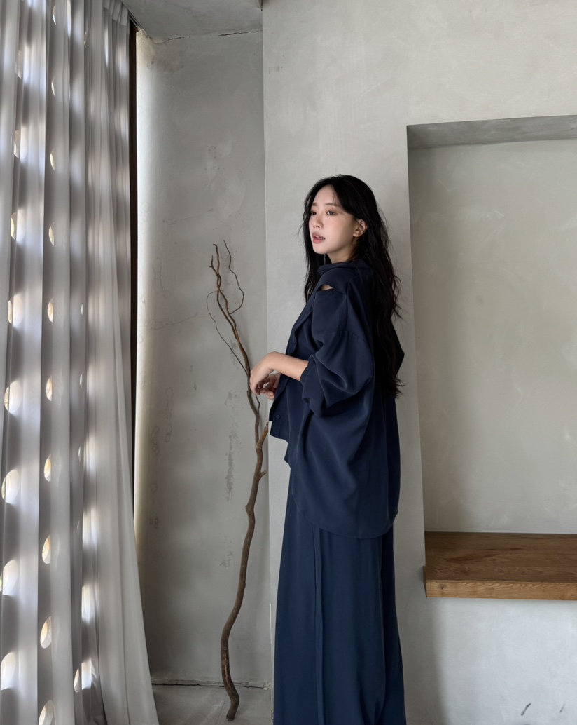 MARIGOLD韓國直郵女士新品休閑真品推薦襯衫蕾絲衫開衩紐扣MARIGOLD襯衫/蕾絲衫