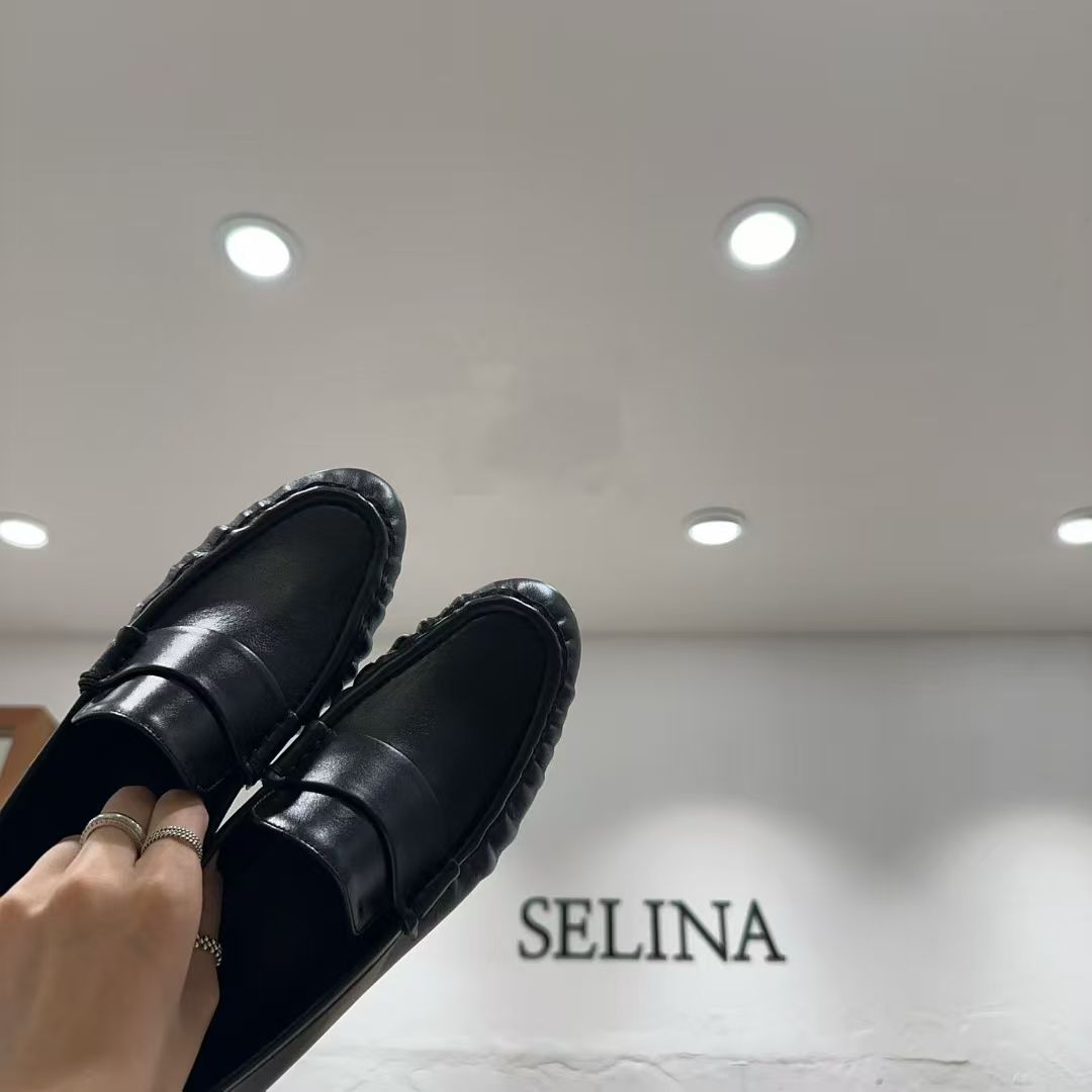 SELINA韓國代購女裝新款推薦真品時尚皮鞋瓢鞋建議大一個碼SELINA皮鞋/瓢鞋