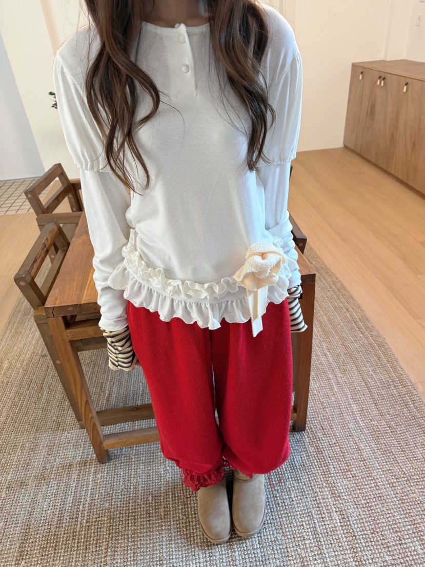 BOUTIQUE-L東大門直郵女裝新品時尚推薦人氣長袖T恤褶邊BOUTIQUE-L長袖T恤
