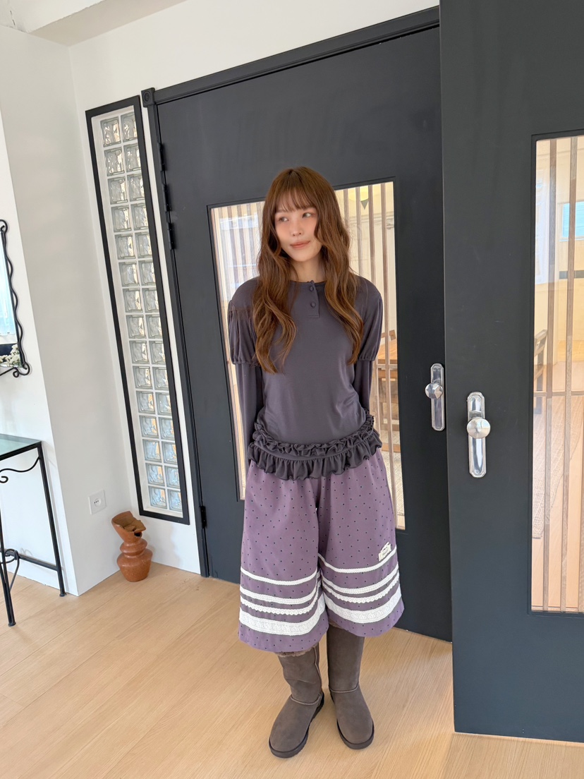 BOUTIQUE-L東大門直郵女裝新品時尚推薦人氣長袖T恤褶邊BOUTIQUE-L長袖T恤